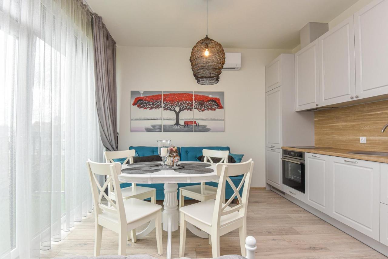 Apartamentai Melyna Jura Palanga Buitenkant foto